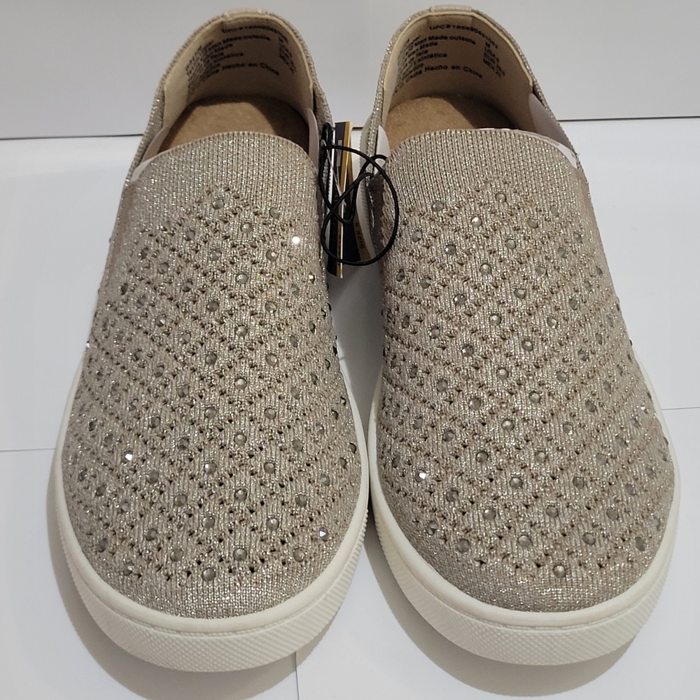 White Mountain Women's Taupe  Metallic Slip-On Shoes - Picture 2 of 6